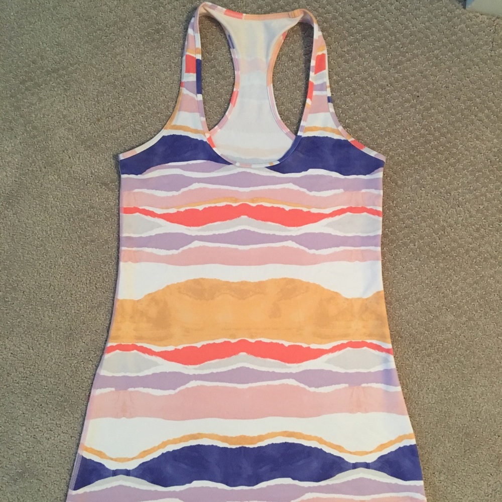 Lululemon Size 8 tank top